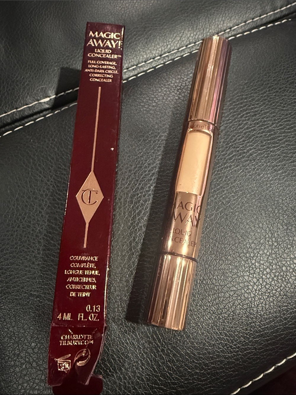 Charlotte Tilbury Magic Away Liquid Concealer - 5 medium new